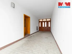 Prodej rodinného domu, Ivaň, 353 m2