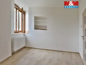 Pronájem bytu 3+kk, Nechanice, Husovo nám., 57 m2