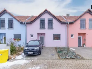 Prodej rodinného domu, Holasice, Čtvrtě, 107 m2