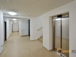 Prodej bytu 3+kk, Černý Důl, 92 m2