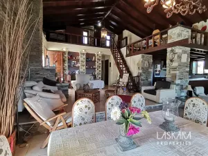 Prodej činžovního domu, Salamina, Salamina, Řecko, 500 m2