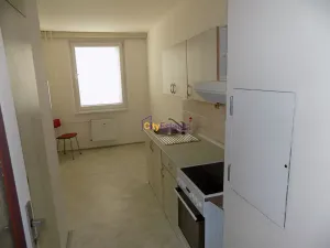 Pronájem bytu 1+1, Praha - Troja, Krynická, 40 m2