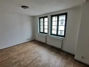 Pronájem bytu 1+kk, Liberec, Vaňurova, 35 m2