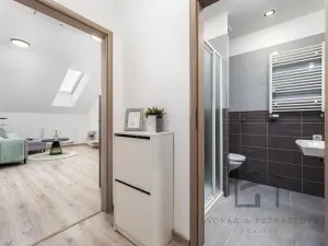 Pronájem bytu 2+kk, Praha - Libeň, Pod Labuťkou, 38 m2