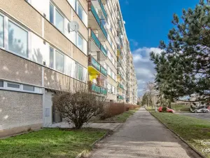 Pronájem bytu 2+1, Hradec Králové - Moravské Předměstí, Štefánikova, 67 m2