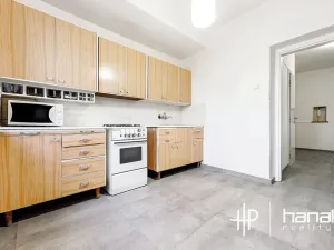 Prodej bytu 2+1, Zlín, Věžové domy, 61 m2