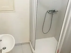 Pronájem bytu 1+kk, Praha, Slezská, 22 m2