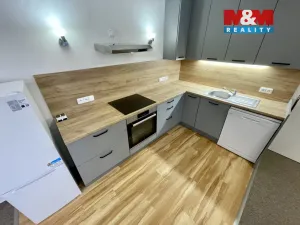 Pronájem bytu 2+kk, Uhlířské Janovice - Mitrov, 60 m2