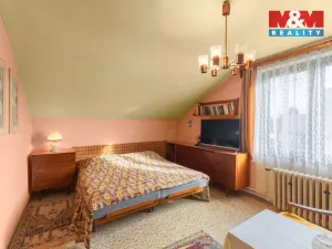 Prodej rodinného domu, Hřebeč, Opletalova, 184 m2