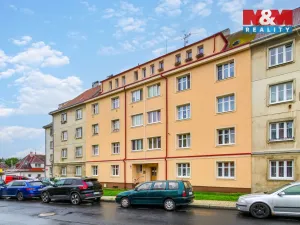 Prodej bytu 3+kk, Karlovy Vary - Rybáře, Borová, 43 m2