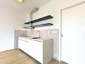 Pronájem bytu 1+kk, Praha - Velká Chuchle, Na hvězdárně, 35 m2