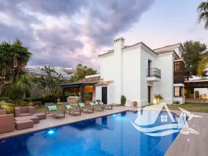 Prodej vily, Benahavís, Španělsko, 336 m2