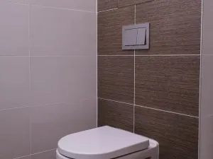 Pronájem bytu 1+kk, Praha - Malešice, Počernická, 36 m2