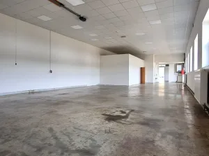 Pronájem výrobních prostor, Blansko, 194 m2