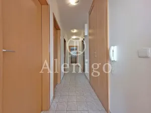 Prodej bytu 3+kk, Horoměřice, Komenského, 72 m2