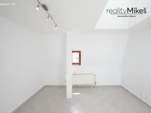 Pronájem bytu 2+1, Liberec, Pražská, 68 m2