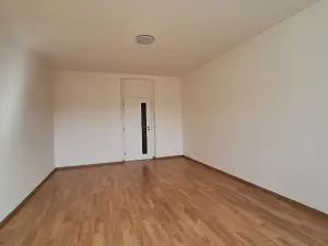 Pronájem bytu 1+1, Praha - Smíchov, Podbělohorská, 45 m2