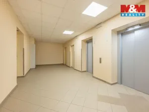 Prodej bytu 1+kk, Praha, Hlavatého, 27 m2