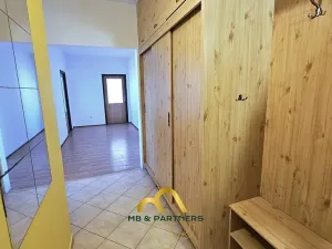 Prodej bytu 4+1, Chlum u Třeboně, Sídliště F. Hrubína, 87 m2