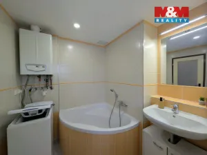 Pronájem bytu 2+1, Liberec - Liberec I-Staré Město, Rumjancevova, 55 m2