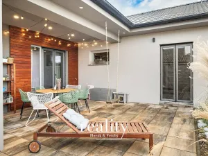 Prodej rodinného domu, Hrádek, 166 m2