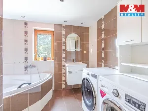 Prodej rodinného domu, Chřibská, 200 m2