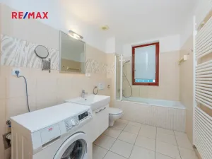 Pronájem bytu 2+kk, Praha - Dejvice, Lindleyova, 59 m2