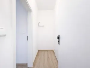 Pronájem bytu 2+kk, Milovice, Slepá, 54 m2