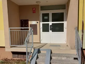 Pronájem bytu 2+1, Klášterec nad Ohří, Na Vyhlídce, 52 m2