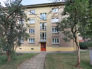 Pronájem bytu 1+1, Most, Žatecká, 39 m2