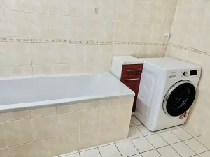 Pronájem bytu 2+kk, Brno, Zderadova, 48 m2