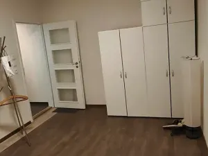 Pronájem bytu 1+kk, Praha - Libeň, Konšelská, 22 m2