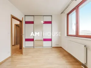 Pronájem bytu 3+kk, Praha - Vysočany, Ocelářská, 81 m2