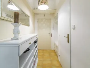 Pronájem bytu 1+kk, Praha - Vršovice, Bulharská, 32 m2