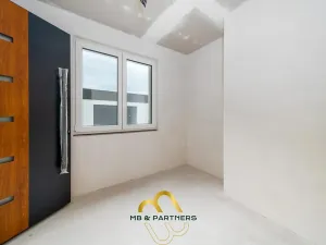 Prodej rodinného domu, Doubravička, 195 m2