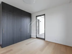 Prodej bytu 3+kk, Praha - Hrdlořezy, V třešňovce, 81 m2