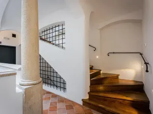 Pronájem bytu 2+kk, Praha - Malá Strana, Vlašská, 94 m2