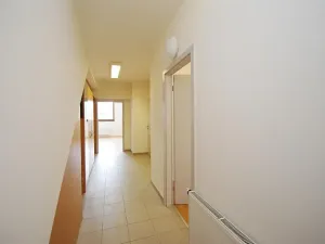 Pronájem kanceláře, Praha - Smíchov, Štefánikova, 63 m2