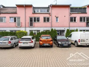 Prodej bytu 2+kk, Břežany II, 56 m2