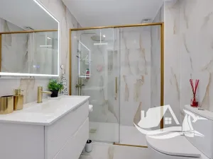 Prodej bytu 3+kk, Orihuela, Španělsko, Paseo Marítimo de Punta Prima, 70 m2