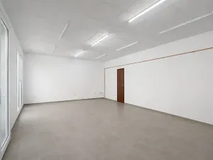 Pronájem obchodního prostoru, Brno, Merhautova, 34 m2