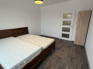 Pronájem bytu 3+1, Vrčeň, 81 m2