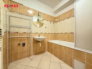 Pronájem bytu 2+kk, Plzeň, Květná, 51 m2