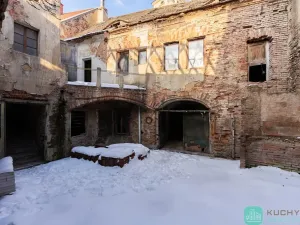 Prodej činžovního domu, Duchcov, G. Casanovy, 500 m2