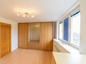 Pronájem bytu 3+kk, Praha - Strašnice, U kombinátu, 92 m2