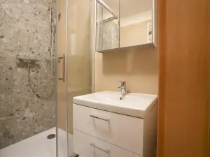 Pronájem bytu 1+kk, Beroun, U Židovského hřbitova, 41 m2