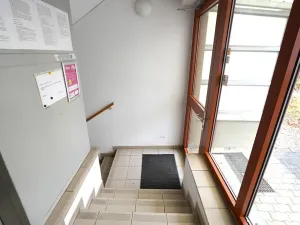 Pronájem bytu 1+kk, Beroun, U Židovského hřbitova, 41 m2