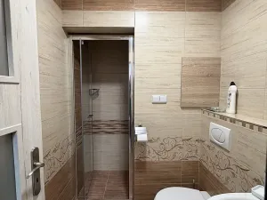 Pronájem obchodního prostoru, Kroměříž, Tovačovského, 101 m2