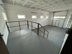 Prodej výrobních prostor, Praha - Horní Počernice, Komárovská, 210 m2