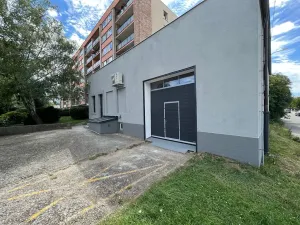 Prodej výrobních prostor, Praha - Horní Počernice, Komárovská, 210 m2